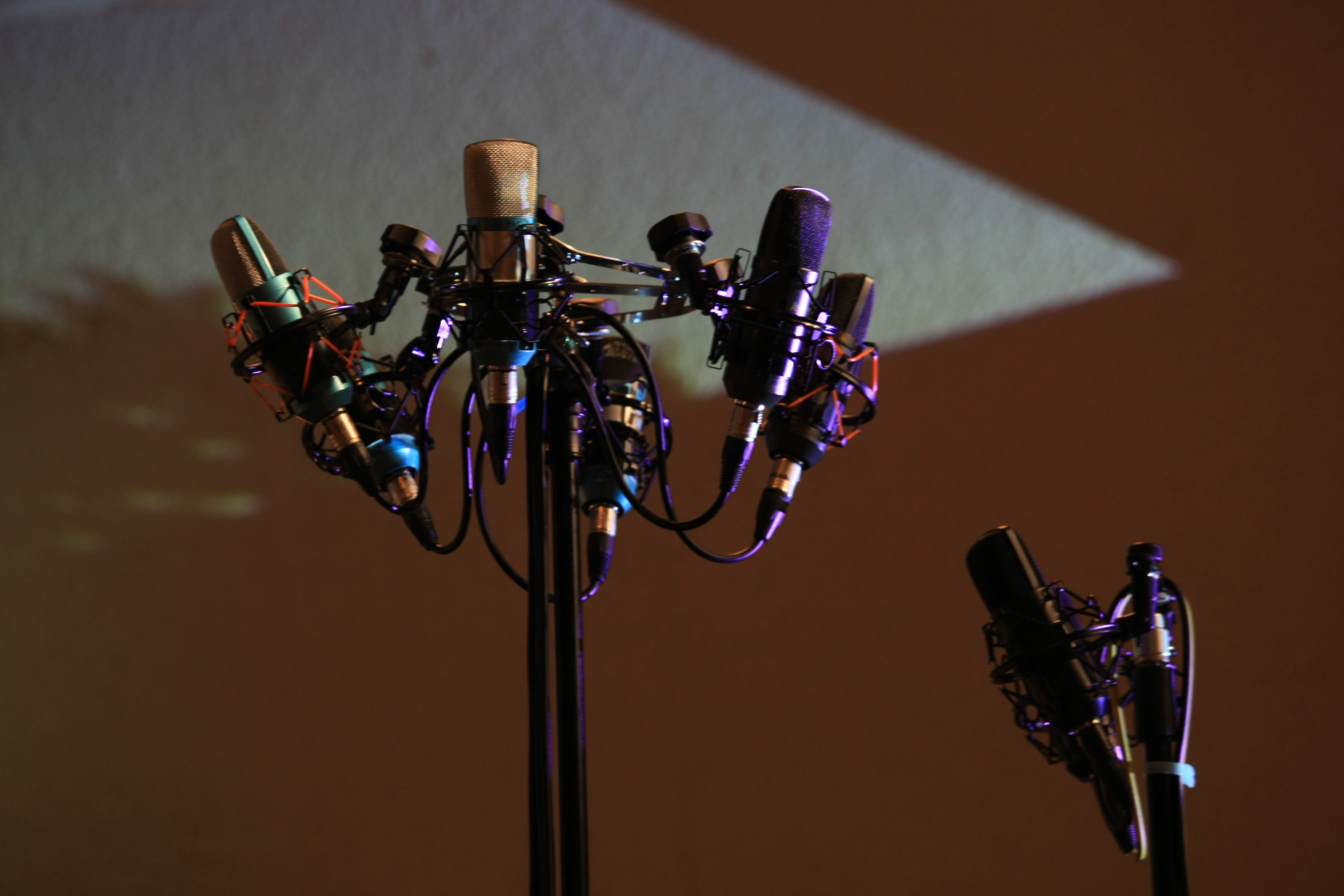 Recording and reproduction are technologies that are familiar with music.
